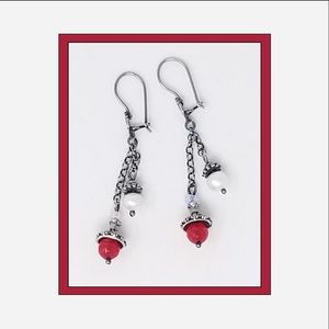 Silpada .925 Pearl Flower Petal Earrings - Retired